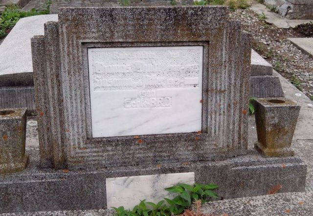 Thut Thomas 1908-1975 Grabstein